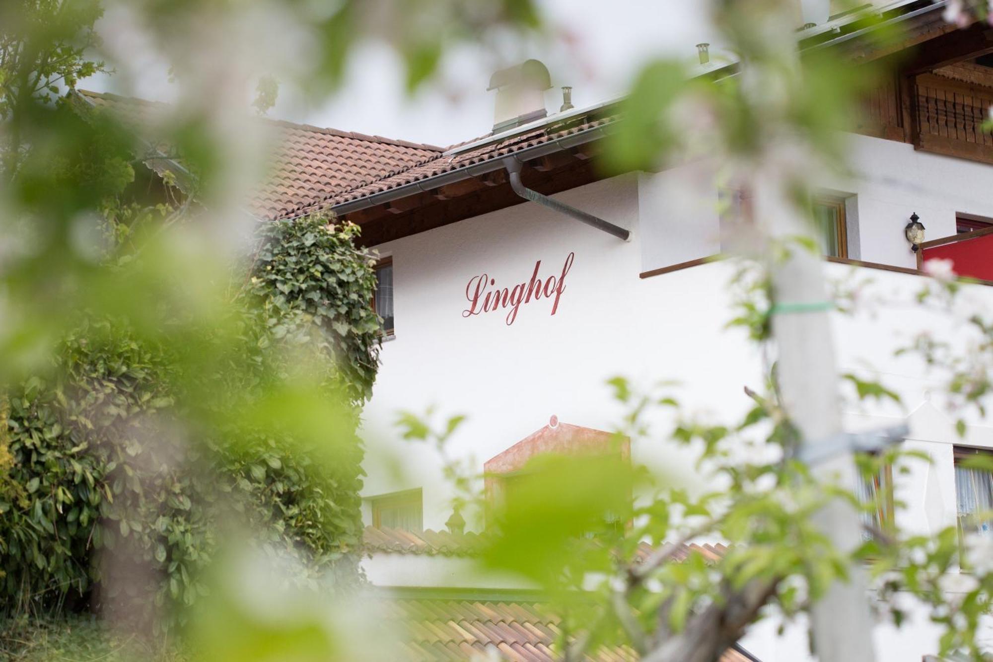 Linghof Bed and Breakfast Tirol Buitenkant foto