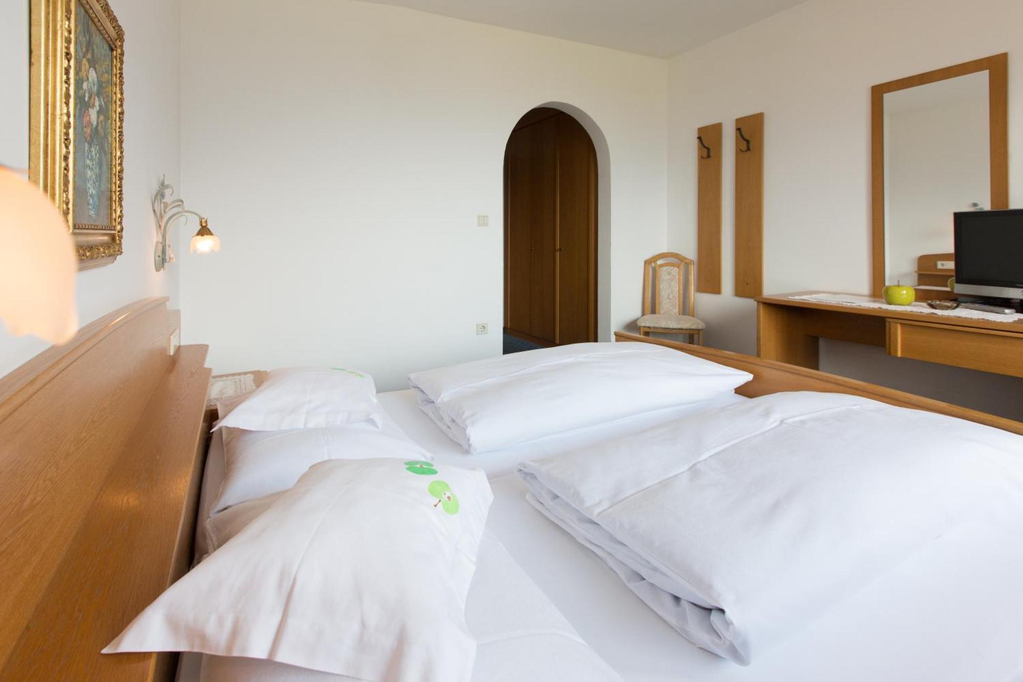 Linghof Bed and Breakfast Tirol Buitenkant foto