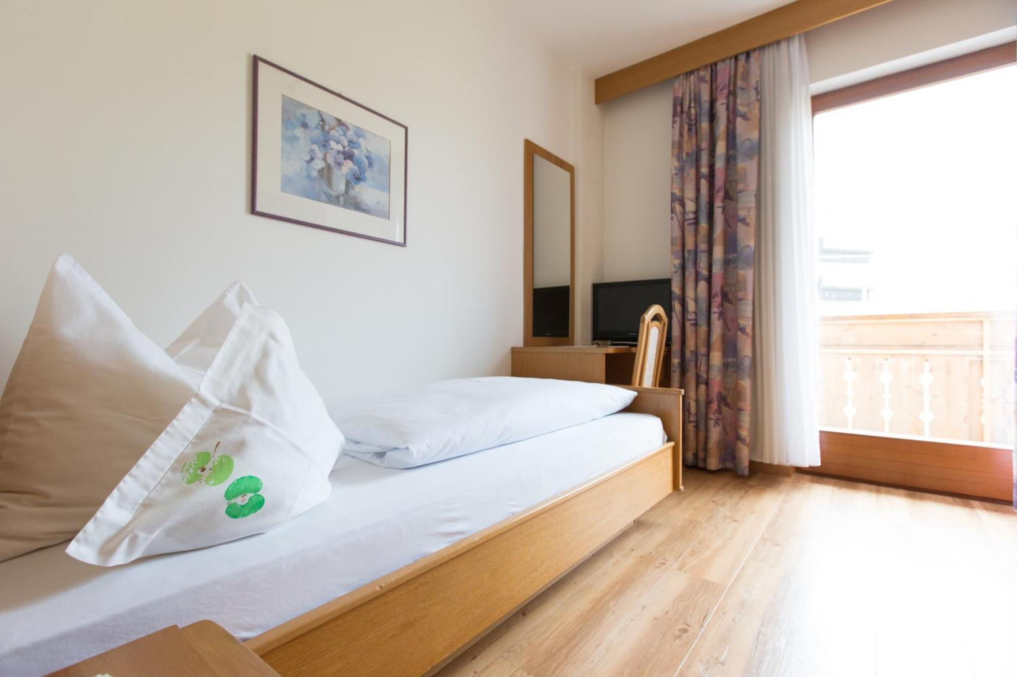 Linghof Bed and Breakfast Tirol Buitenkant foto